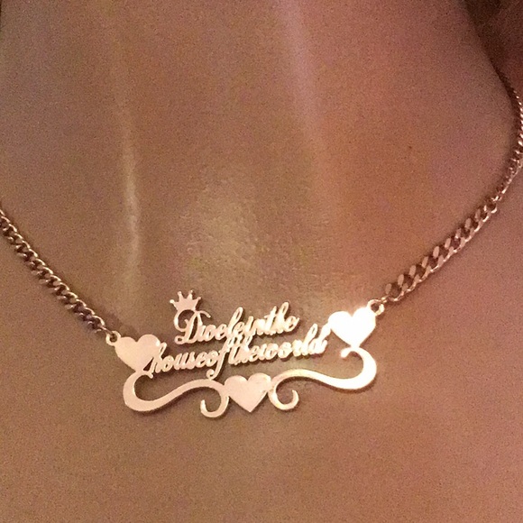 Jewelry - Beautiful quality necklace for woman and children